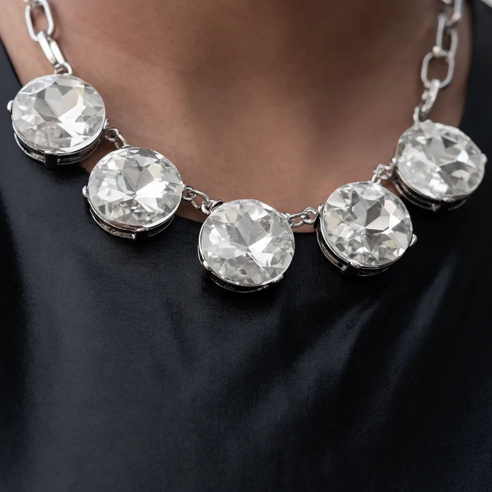 Limelight Luxury - White ♥ Necklace